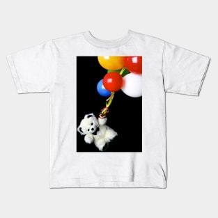 Cute white teddy bear with balloons in flight Kids T-Shirt